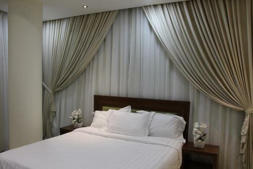 High End Gardens Aparthotel