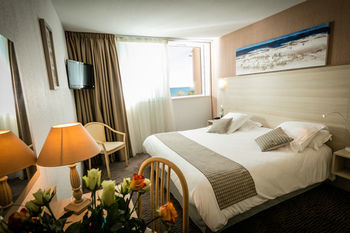 Inter-hotel Port Marine