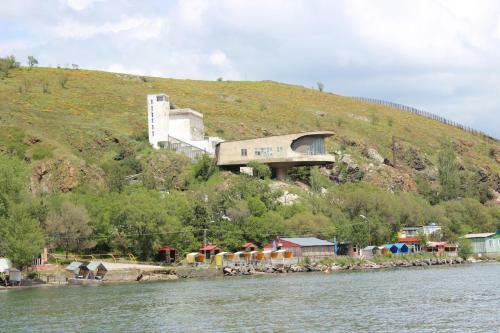 Albergue Sevan Writers House