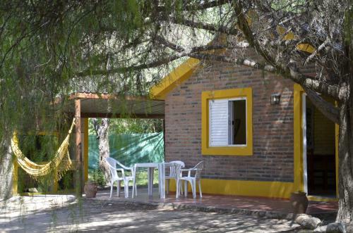 Posada Complejo De Caba�as Pach - Flo