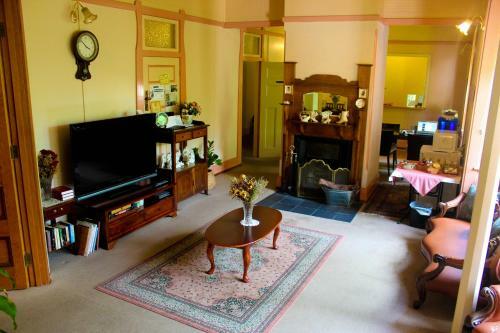 Hostal Hotel Avonleigh