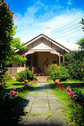 Hostal Hotel Avonleigh