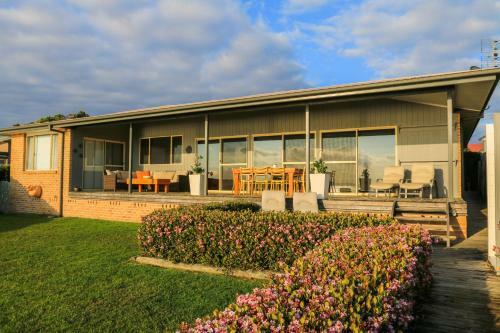 Bunkys By The Sea Holiday House