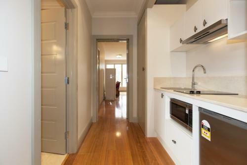 Lodge Aurora Manor Rooms