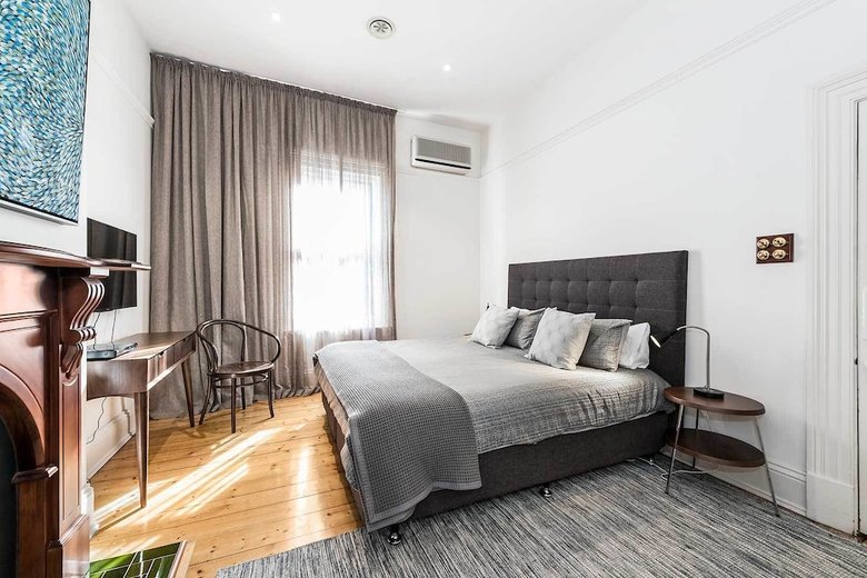 Hostal Waratah Stay - A Mansion Experience