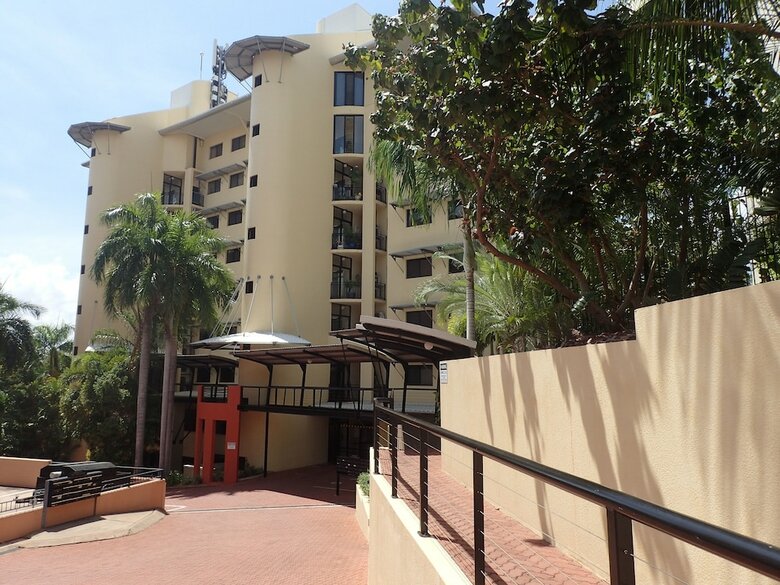 Darwin Deluxe Apartments