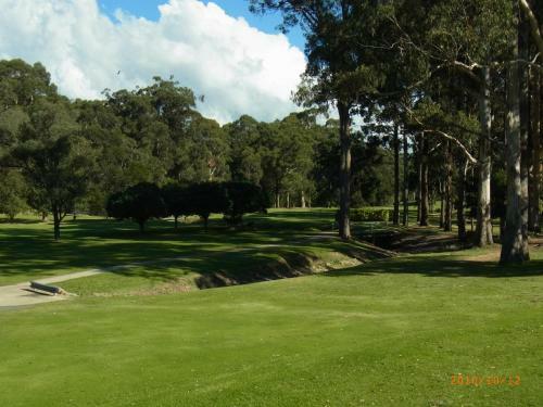 Eden Golf View Motel