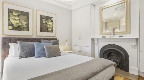 Boutique Stays - Victorian Vogue