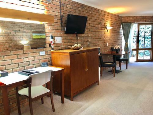 Jolly Swagman Motor Inn