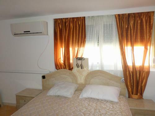 Aldom Apartments