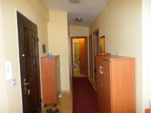Aldom Apartments