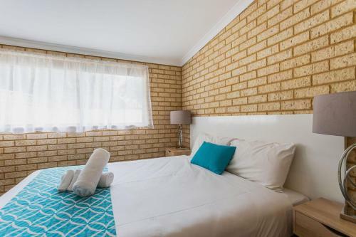 Hotel Busselton Villas And Caravan Park