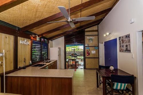The Beach Shack - Koda Beach Bungalow 1