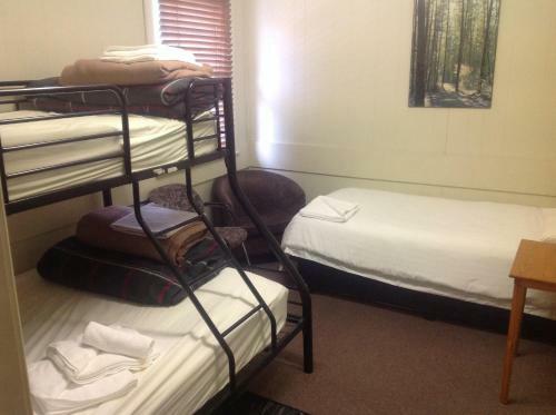 Posada Coach House Inn