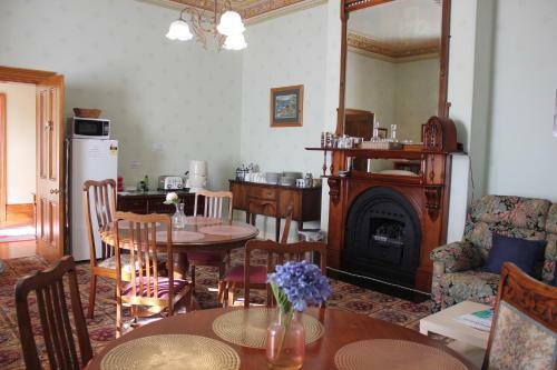 Bed & Breakfast Glen Osborne House