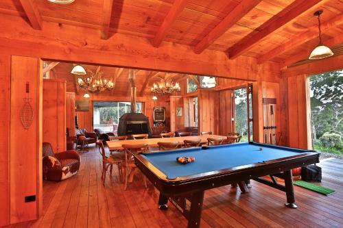 Bruny Lodge