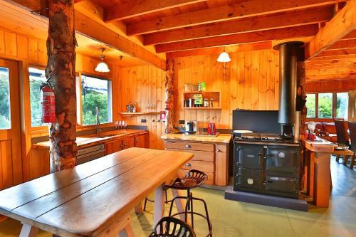 Bruny Lodge