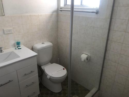 Flat 1/3 Bay Lane