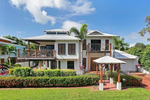 Reeflections Holiday Villas