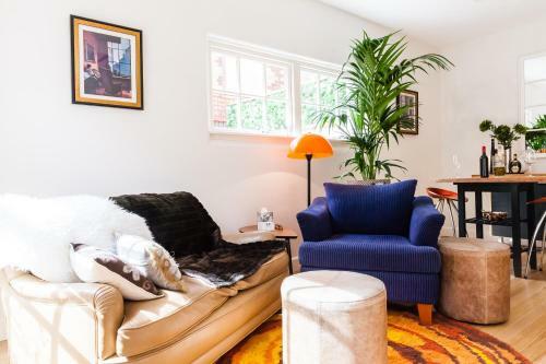 Vera - Beyond A Room Private Apartments