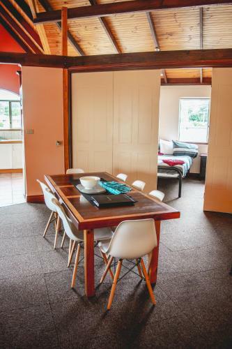 Yot Spot Apartments