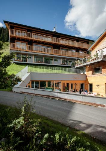 Hostal Hotel St�feli