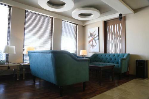 Hotel Bluesands Triple Tree