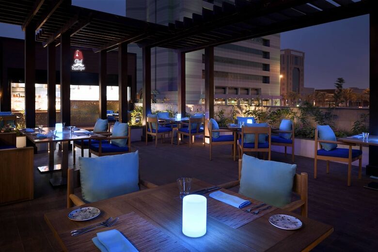 Hotel Courtyard By Marriott Riyadh Olaya