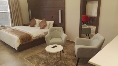 180� Executive Apartments - Al Malqa