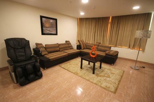 Apartamento Ann Furnished Housing Units