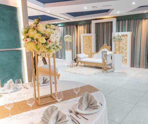 Az Hotel Vague D'or