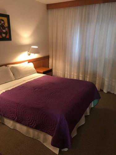 Onais Hotel