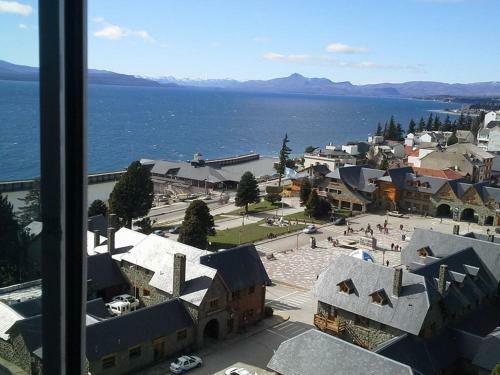 Vista Al Lago Apartments