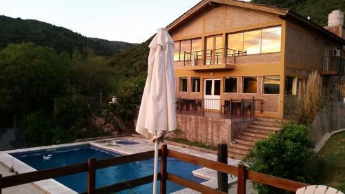 Posada Balcon De Los Molles