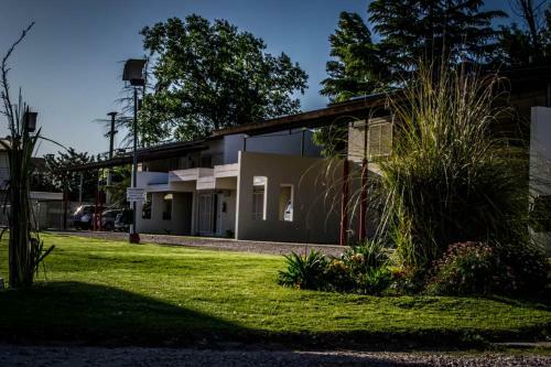 Motel Aca Santa Rosa