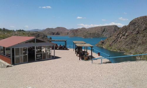 Nueve Lunas