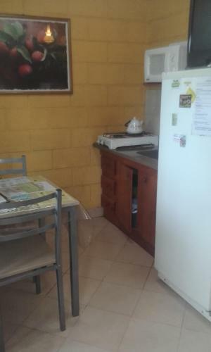 La Casa De Los Pinos
