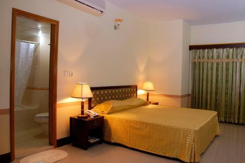 Hotel Lord's Inn