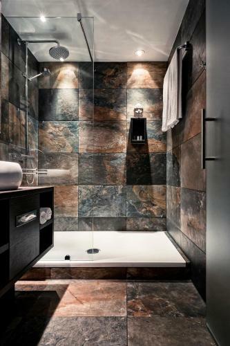 M Hotel