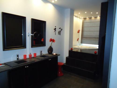 B&B Luxe Suites-1-2-3