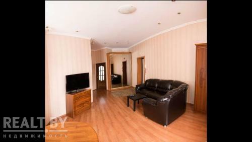Apartamento Guide Of Minsk - Karla Marksa