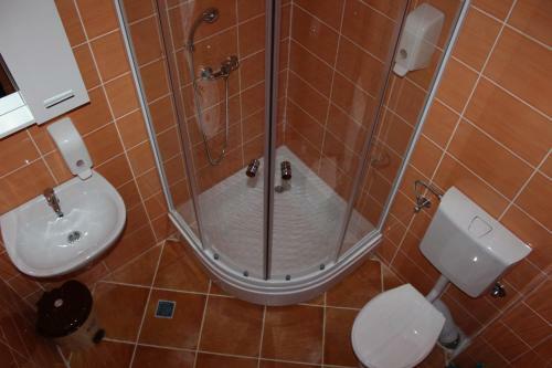 Hostal Rooms Zebax
