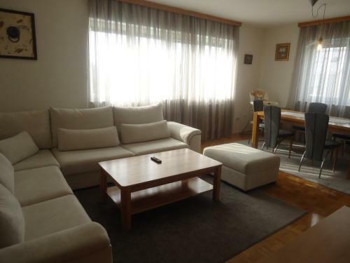 Apartman Kula