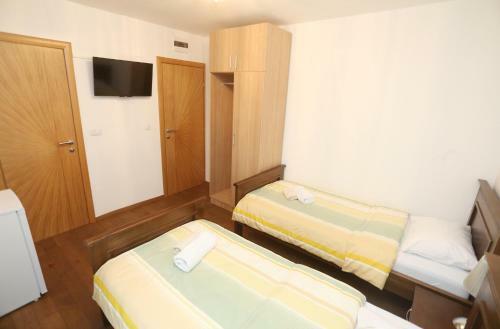 Hostal Guest House Gunduli?eva