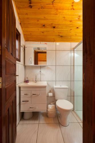 Hostal Chal�s Pedra Do Ba�