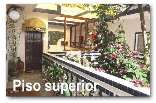 Hostal Pousada Weiss Blau
