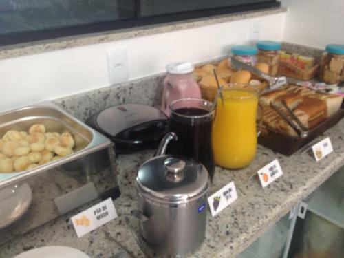 Hostal Pousada V� Quintino