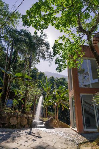 Canto Do Rio - Praia Do F�lix