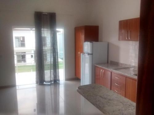 Apartamento Residencial Golfinhos
