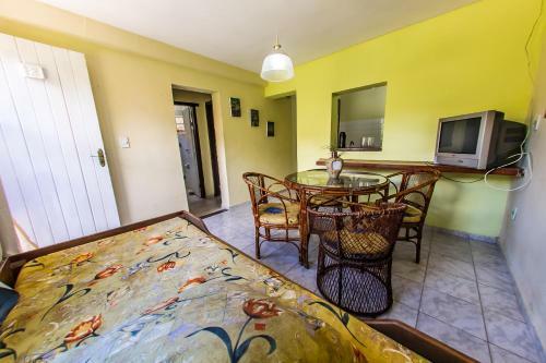Hostal Pousada Acau�